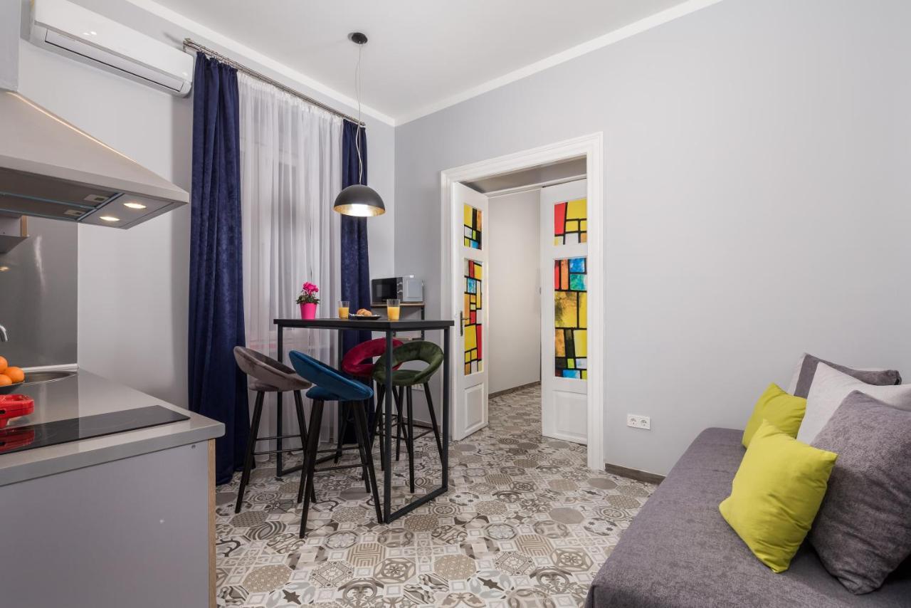 רייקה Apartments Piccola Venezia מראה חיצוני תמונה