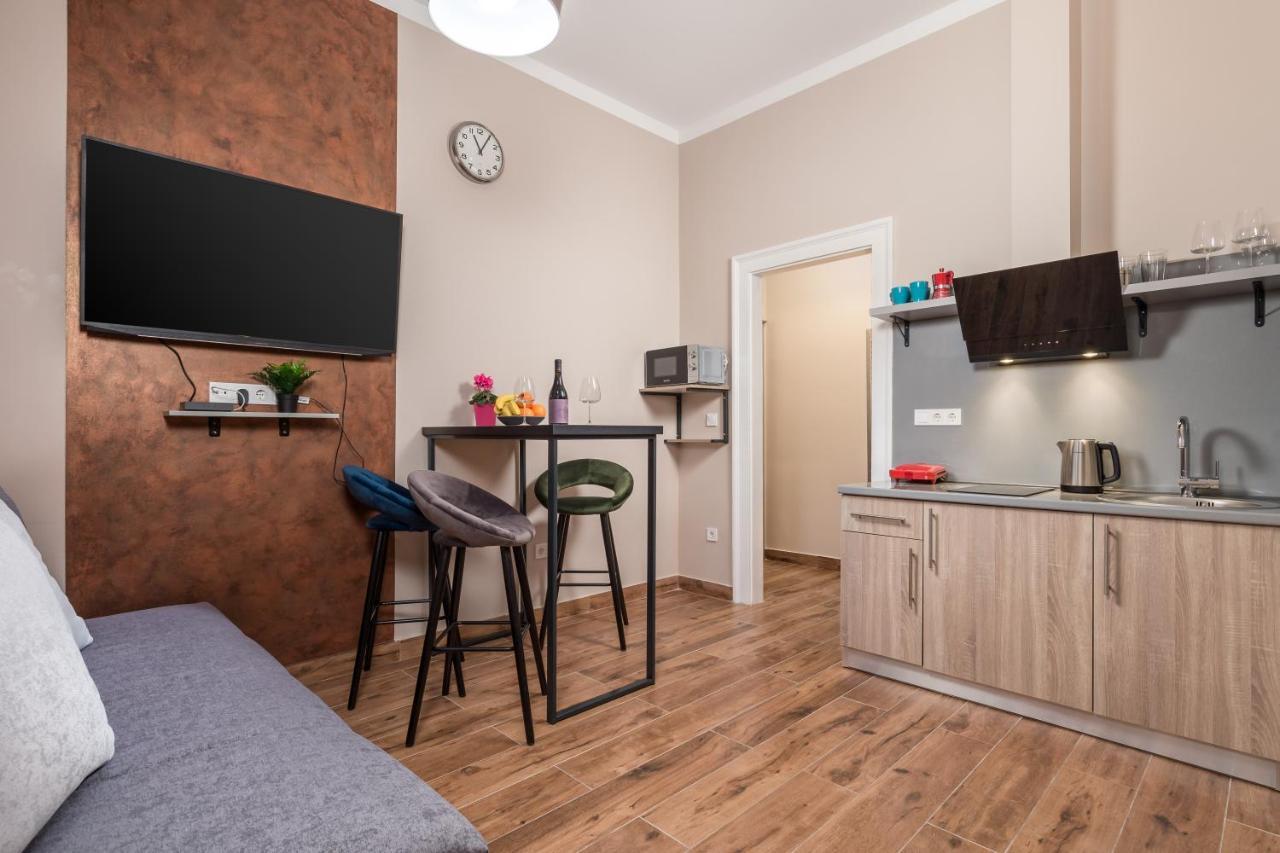 רייקה Apartments Piccola Venezia מראה חיצוני תמונה